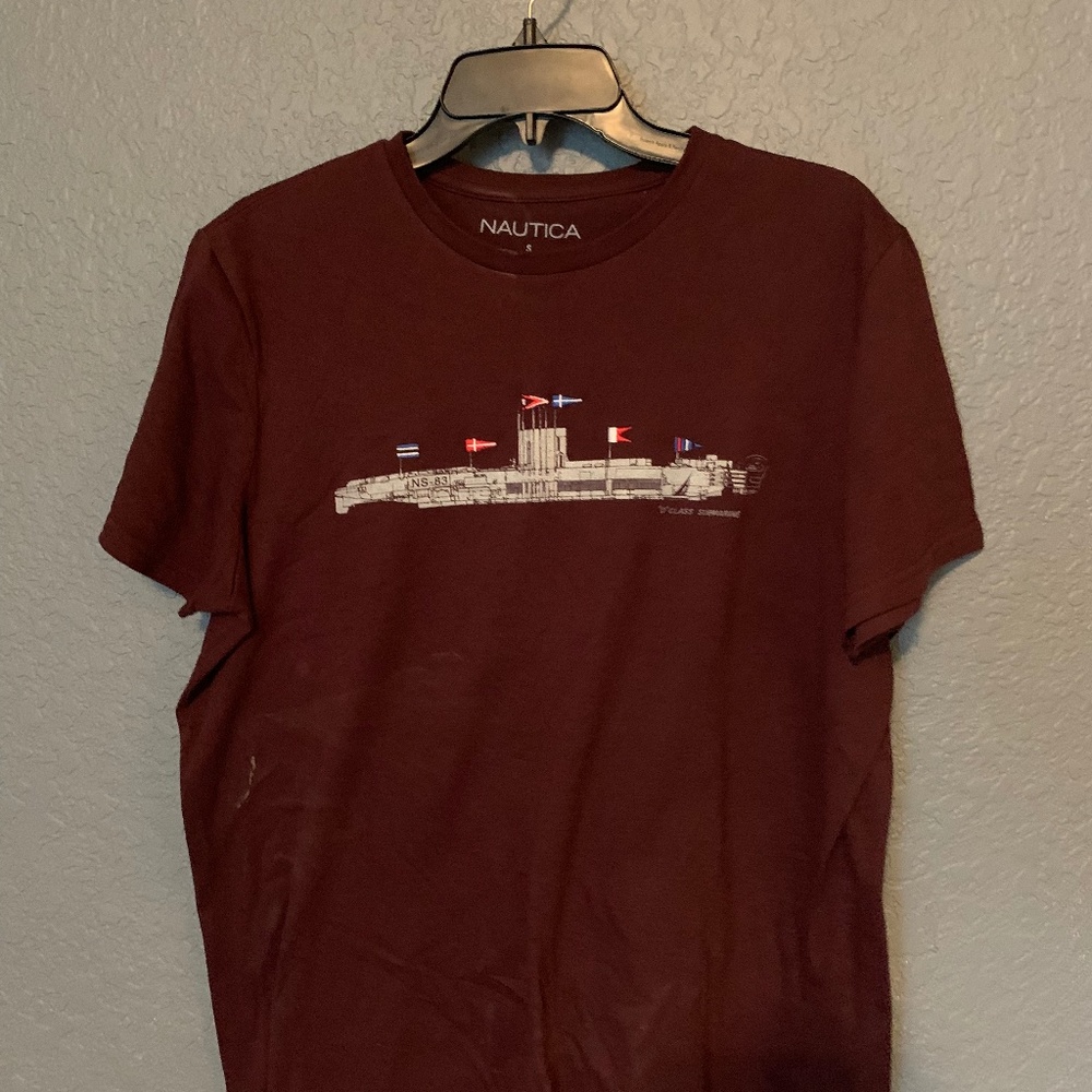 MAROON NAUTICA SHIP T SHIRT SMALL